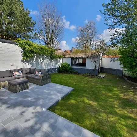 Trendy, Authentieke Woning Met Groot Terras En Tuin Semesterbostad *